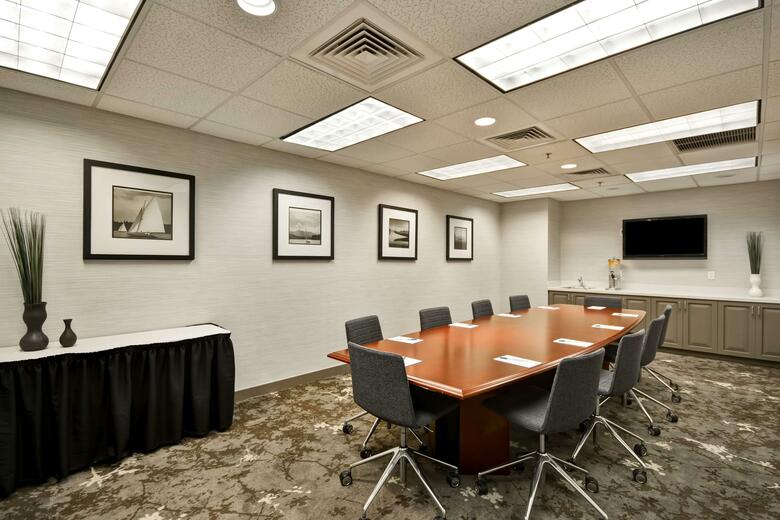 Hotel Homewood Suites By Hilton - Oakland Waterfront