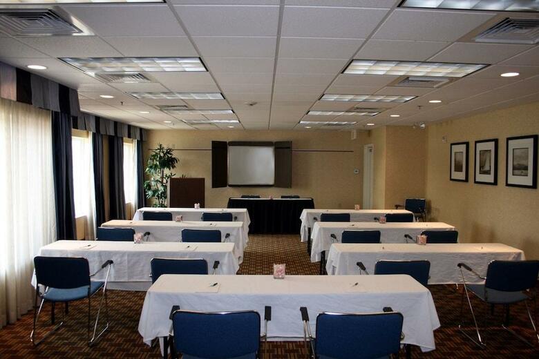 Hotel Homewood Suites By Hilton - Oakland Waterfront