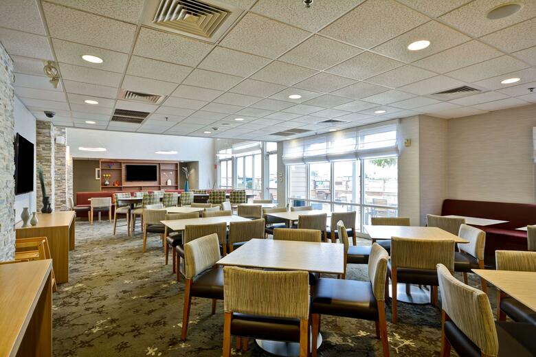 Hotel Homewood Suites By Hilton - Oakland Waterfront