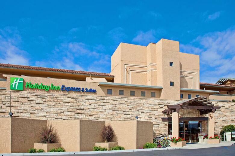 Holiday Inn Express Hotel & Suites Ventura Harbor