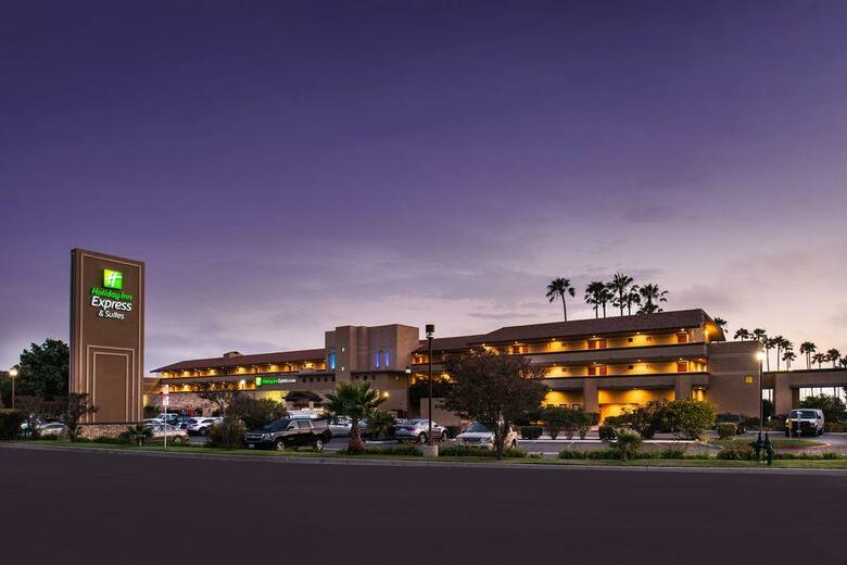Holiday Inn Express Hotel & Suites Ventura Harbor