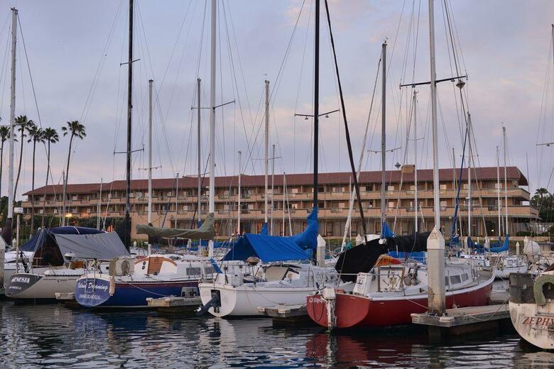 Holiday Inn Express Hotel & Suites Ventura Harbor