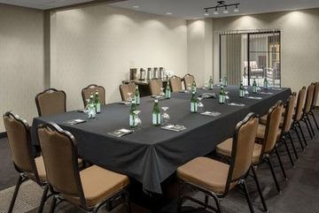 Hotel Doubletree Colorado Springs World Arena