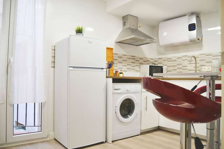 Apartamento Leopoldo Cano Center