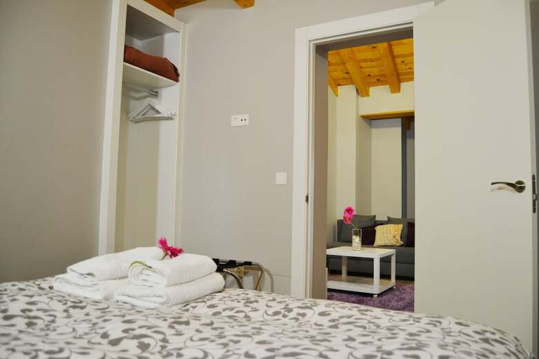 Apartamento Leopoldo Cano Center
