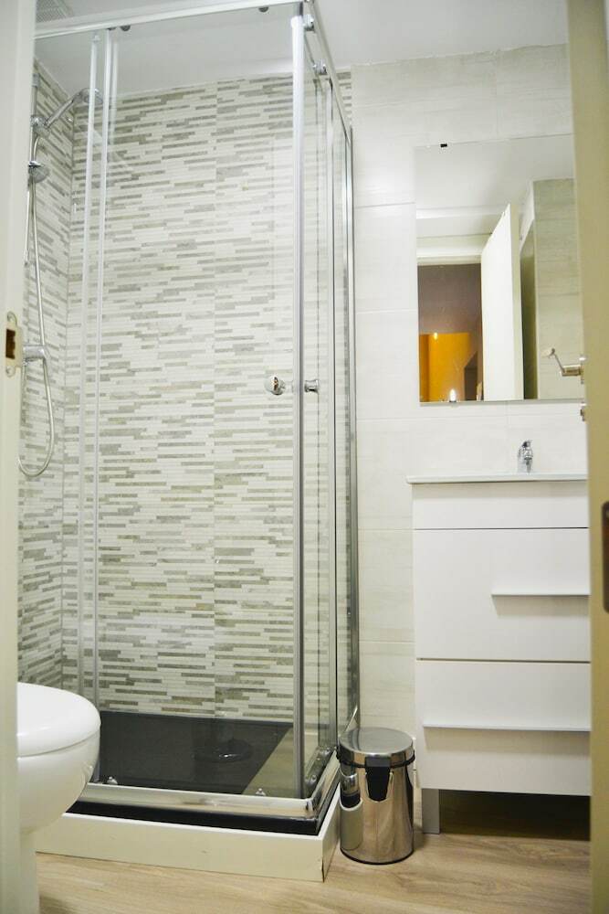Apartamento Leopoldo Cano Center