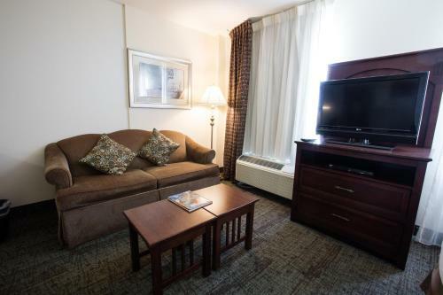 Hotel Staybridge Suites Austin Airport
