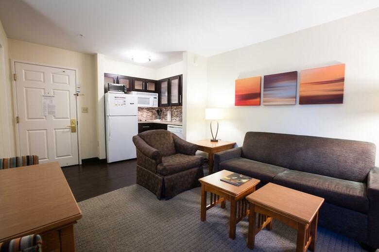 Hotel Staybridge Suites Austin Arboretum