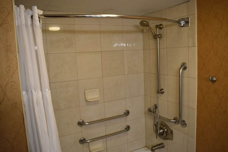 Hotel Doubletree By Hilton Asheville-biltmore