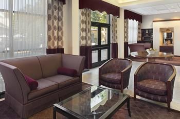 Doubletree Hotel Charlotte Airport