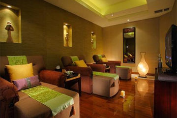 Hotel Gehua New Century