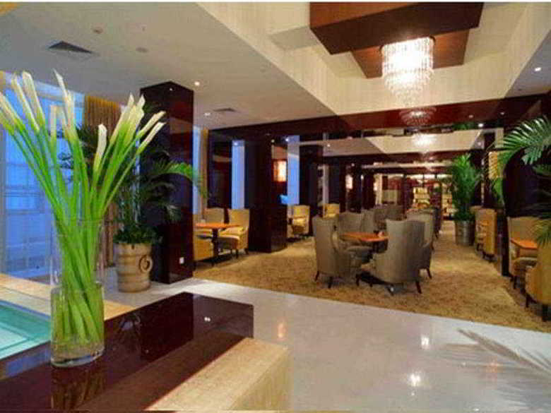 Hotel Gehua New Century