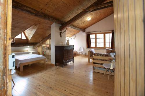 Agroturismo La Caseta Del Bosc De Sort
