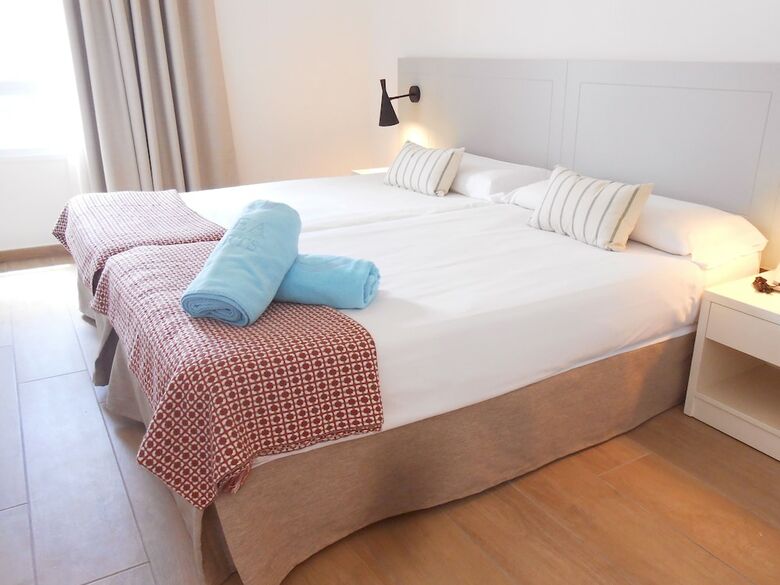Apartamentos Los Olivos Beach Resort