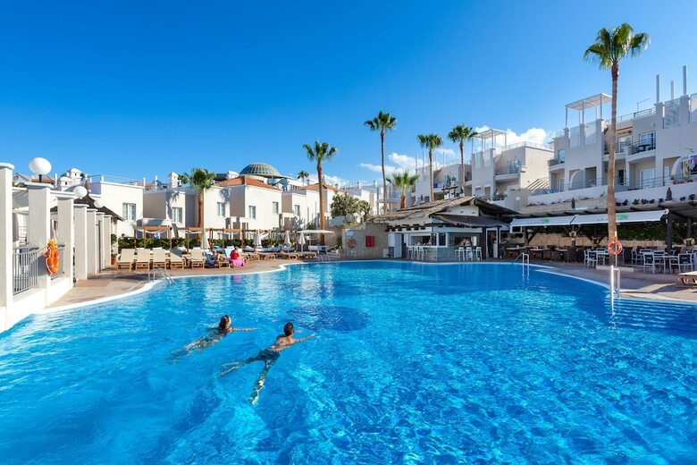 Apartamentos Los Olivos Beach Resort