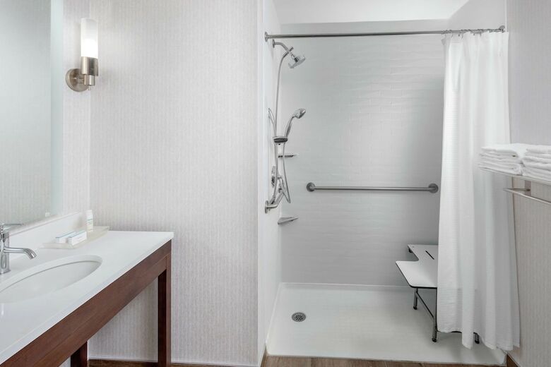 Hotel Homewood Suites Nashville- Downtown
