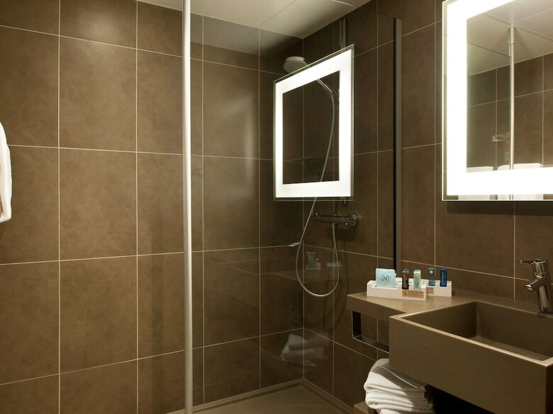 Hotel Novotel Bordeaux Le Lac