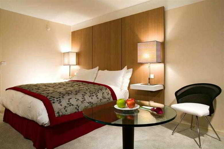 Hotel Novotel Bordeaux Le Lac