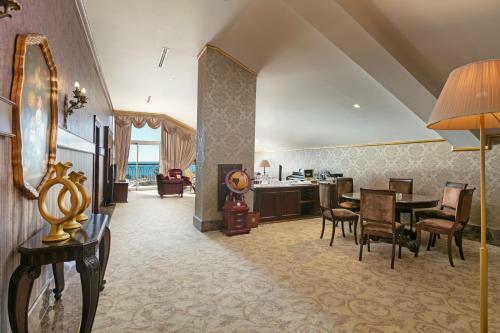 Alva Donna Hotel And Spa