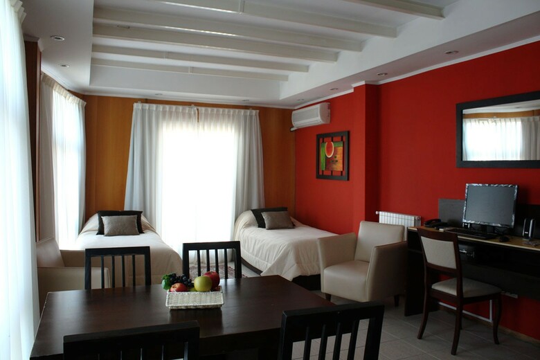 Ker Urquiza Hotel