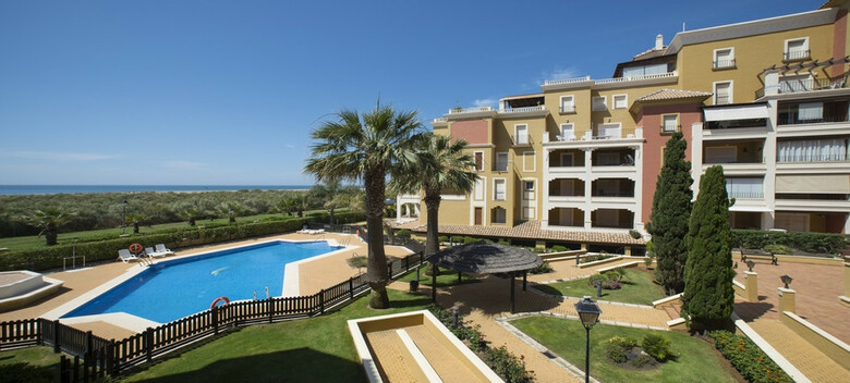 Apartamentos Leo Isla Canela Selection