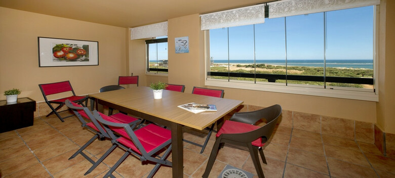 Apartamentos Leo Isla Canela Selection