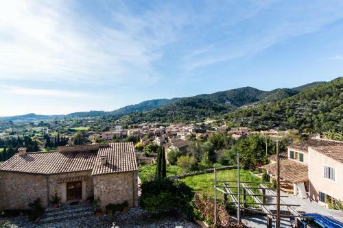 Town House El Niu In Alaro