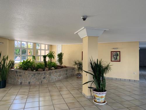 Sunny Apartment In Residential Point Complex