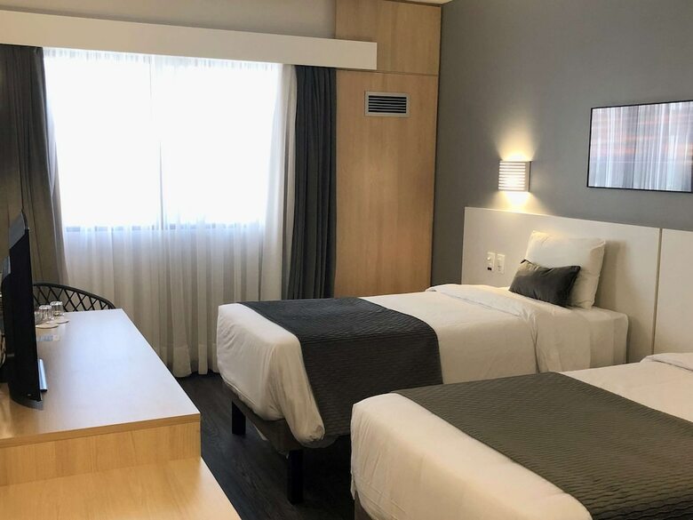 Hotel Mercure Cambori�