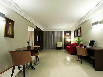Hotel Mercure Cambori�