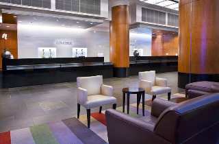 Hotel Embassy Suites Lakefront