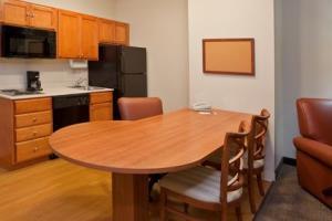 Hotel Candlewood Suites Polaris