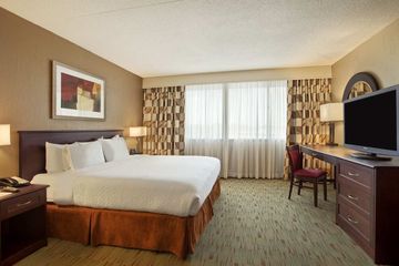 Hotel Embassy Suites Columbus