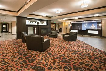 Holiday Inn Express Hotel & Su