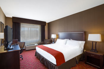 Holiday Inn Express Hotel & Su