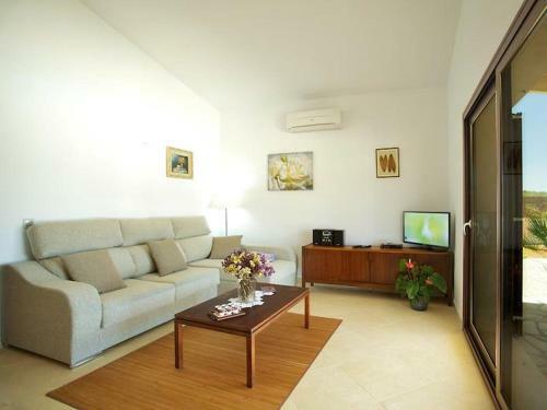 Agroturismo Farm Stay Can Melis