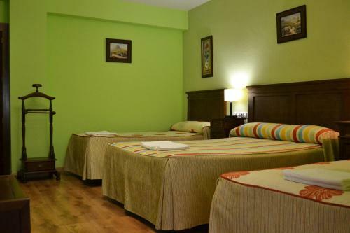Hostal El Ma�o I