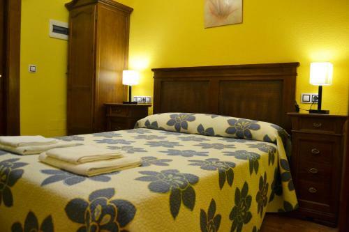 Hostal El Ma�o I