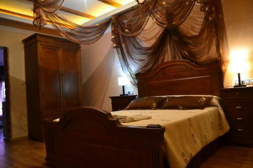 Hostal El Ma�o I