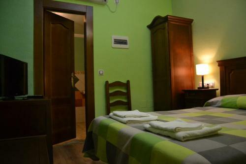 Hostal El Ma�o I
