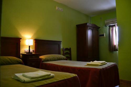 Hostal El Ma�o I
