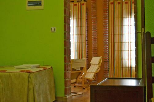 Hostal El Ma�o I
