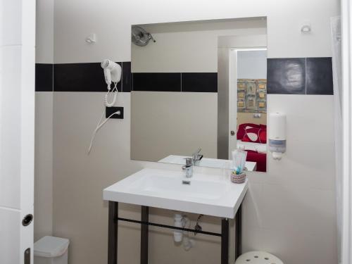 Hostal Boutique Luna De Gav�n