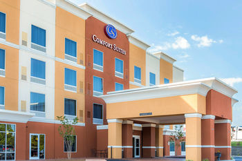 Hotel Comfort Suites East