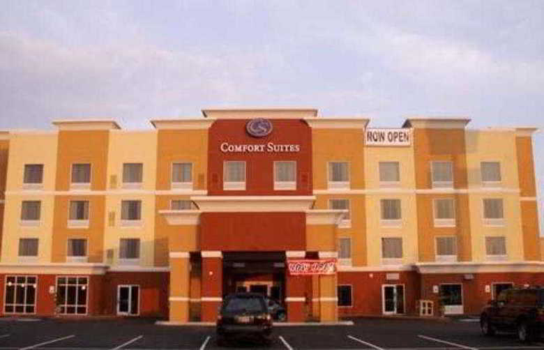 Hotel Comfort Suites East