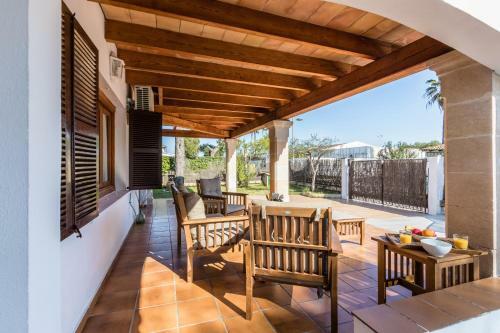 Chalet Falc� With Private Pool And Garden