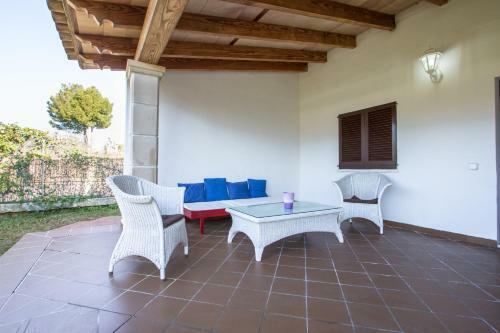 Chalet Falc� With Private Pool And Garden