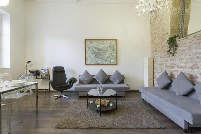 Apartamento Le Jacquard Appartement Garage Lyon Centre Pour 2 � 8 Pers Contact O66i4o9ii9
