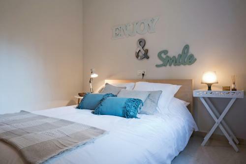 Urbanchic Los Pacos Apartment
