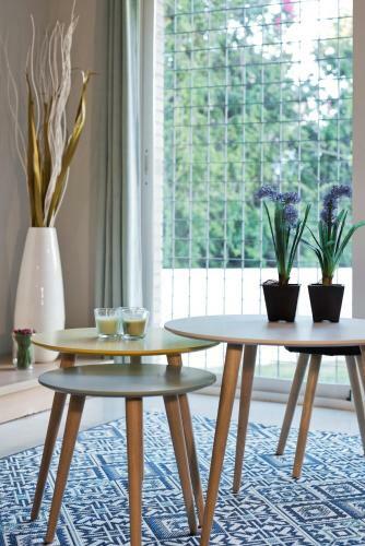 Urbanchic Los Pacos Apartment